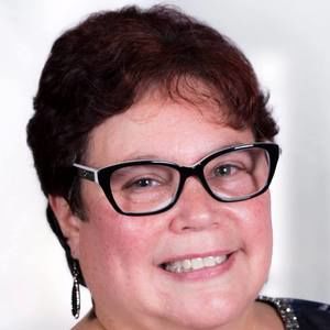 Meet your Posher, Stacey